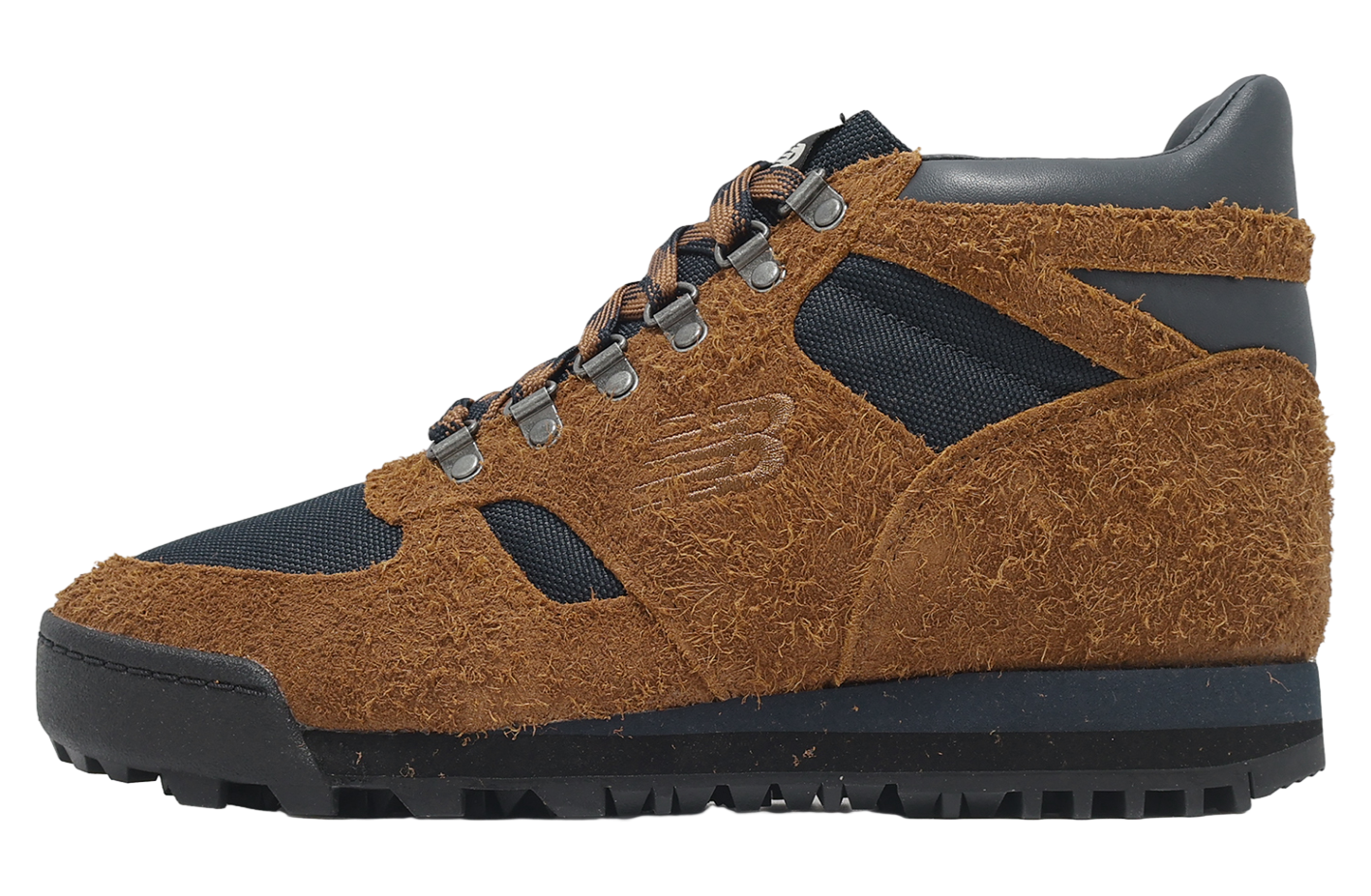 New Balance Rainier True Brown