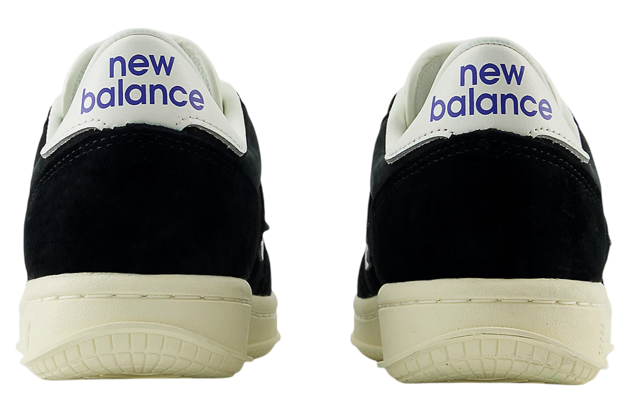 New Balance T500 Black / Sea Salt