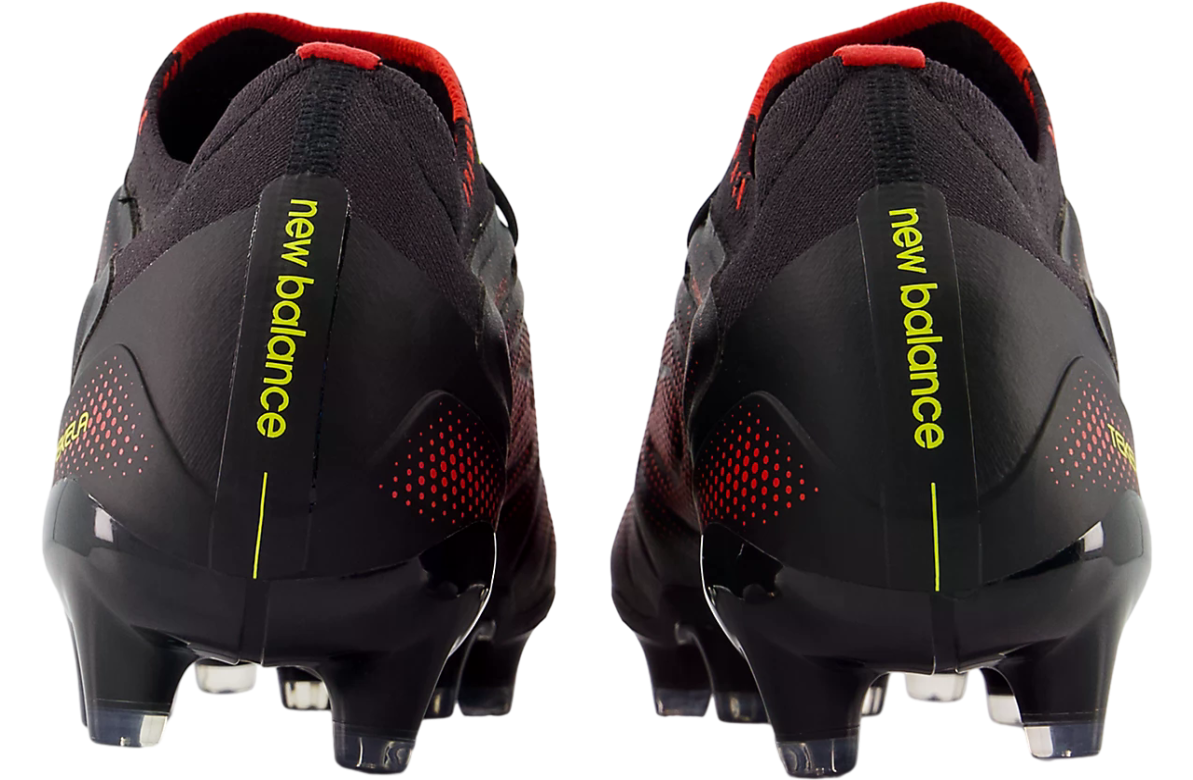 New Balance Tekela Elite Low MG V5 Black 100 / Punch Yellow