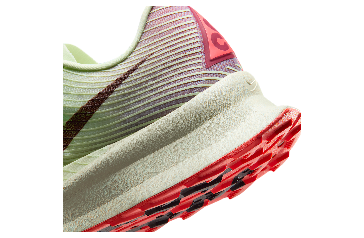 Nike Acg Ultrafly Trail Volt Tint / Steam