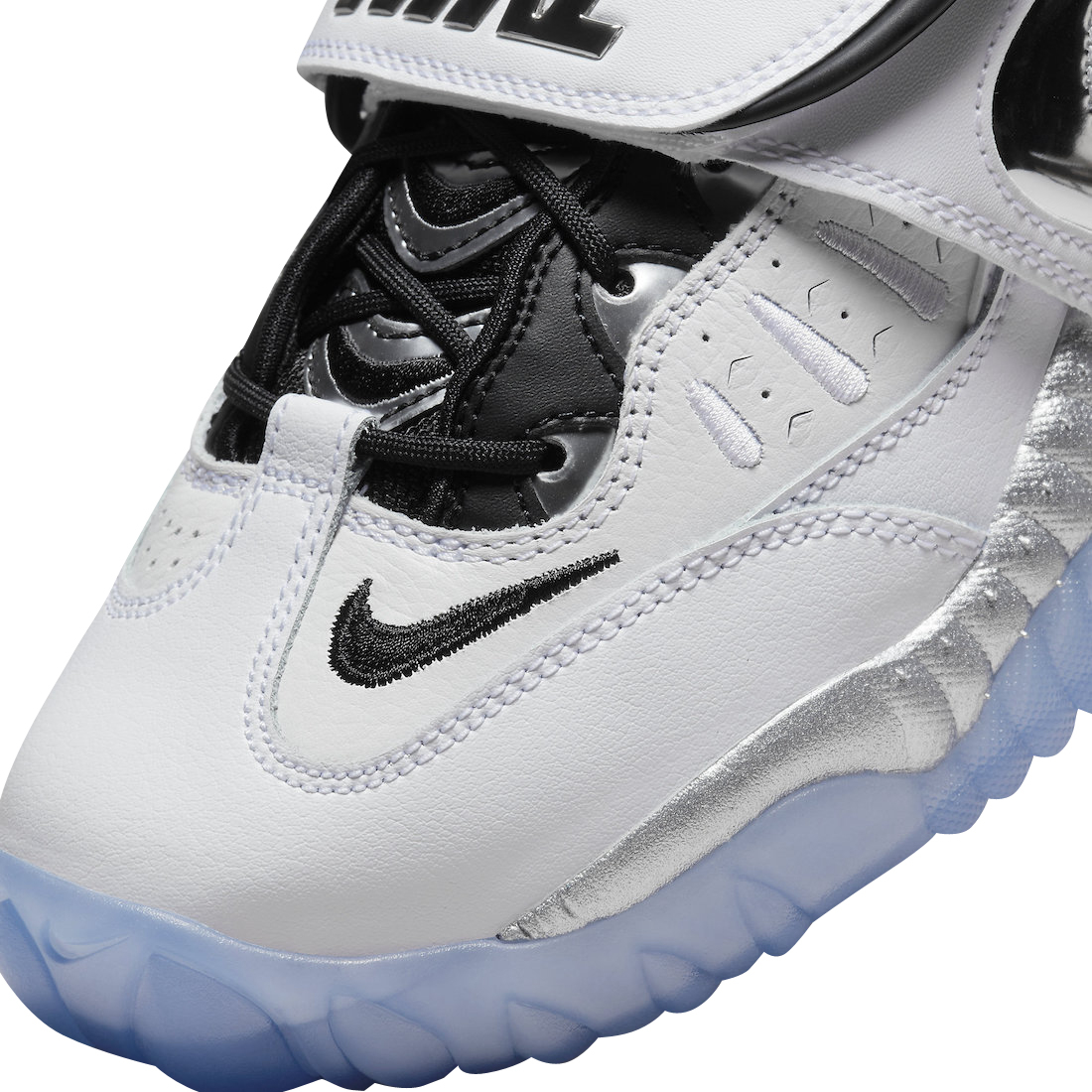 Nike Air Adjust Force WMNS White Metallic