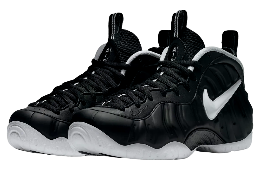 Nike Air Foamposite Pro Dr. Doom Black / White