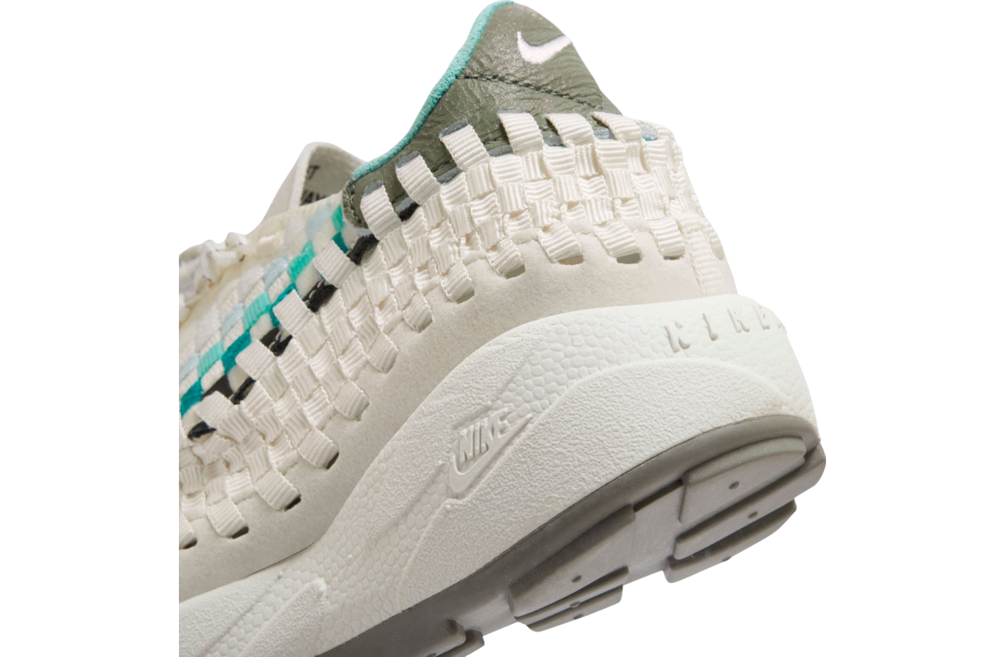 Nike Air Footscape Woven Sail / Green Frost / Turquoise