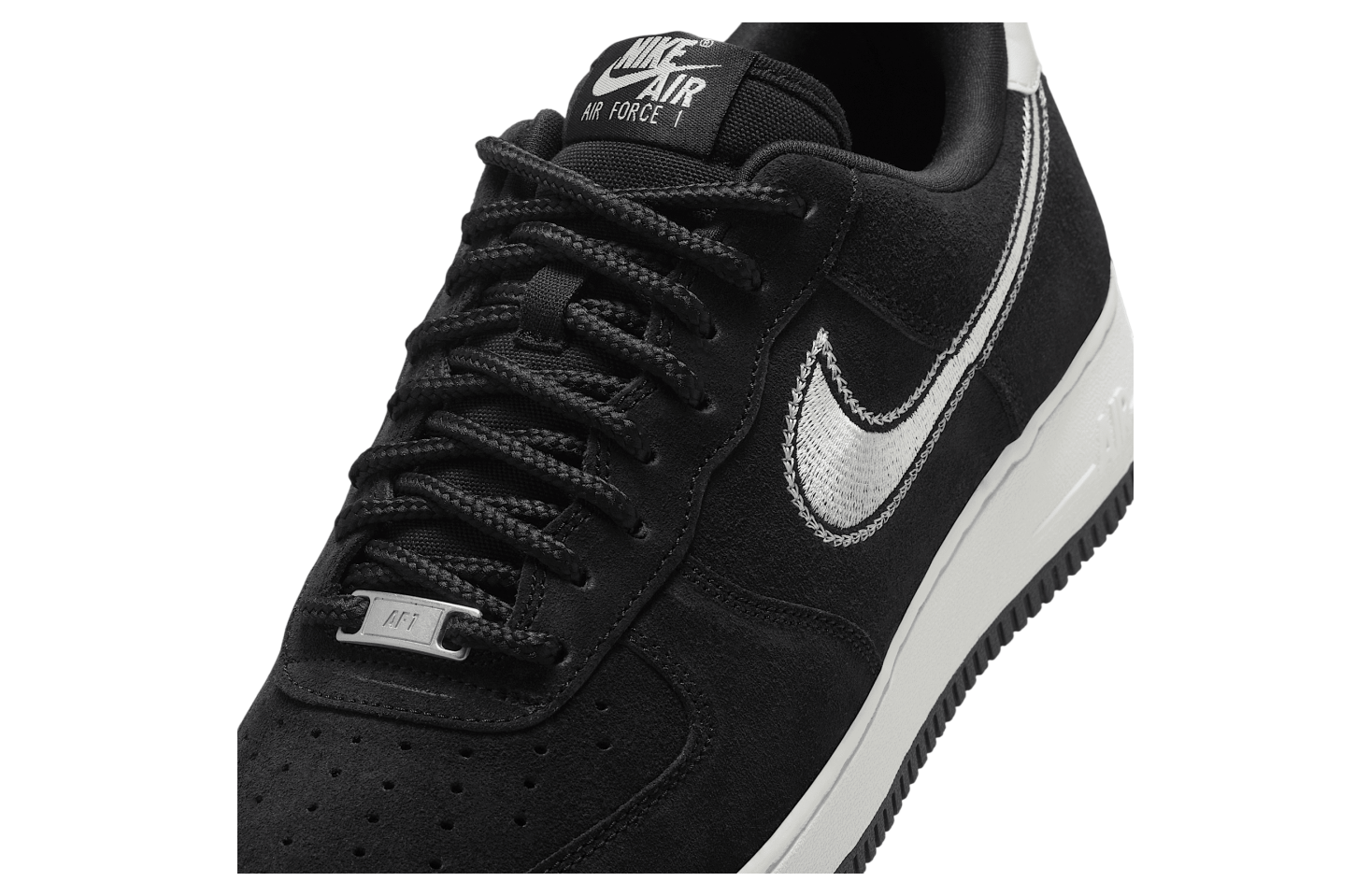 Nike Air Force 1 07 Lv8 Black / Sail