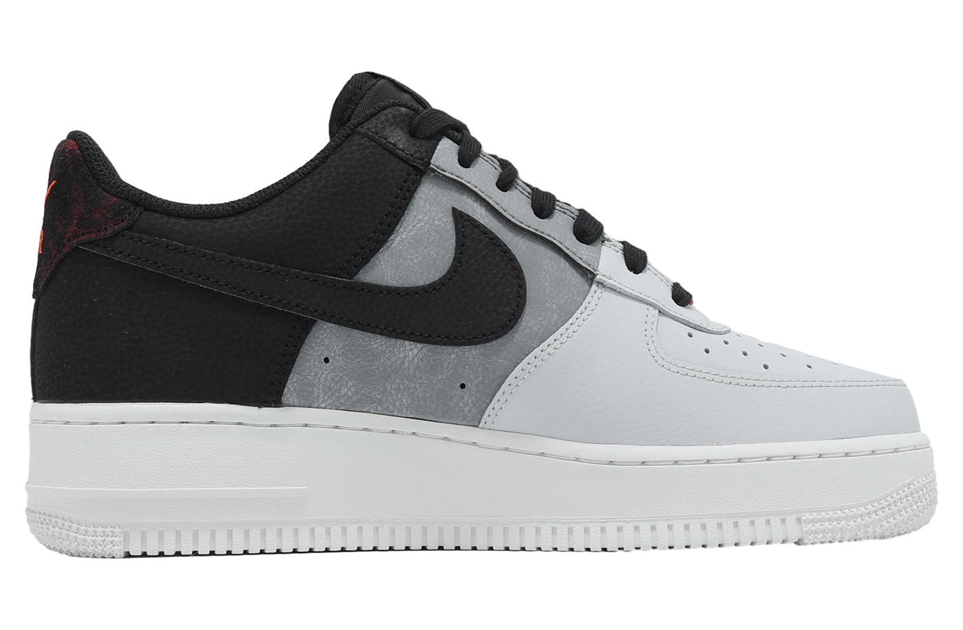 【NIKE】新作 Air Force 1 '07 (ブラック x グレーロゴ) NIKE AIR FORCE 1 '07 BLACK/WHITE-BLACK（ナイキ エア フォース
