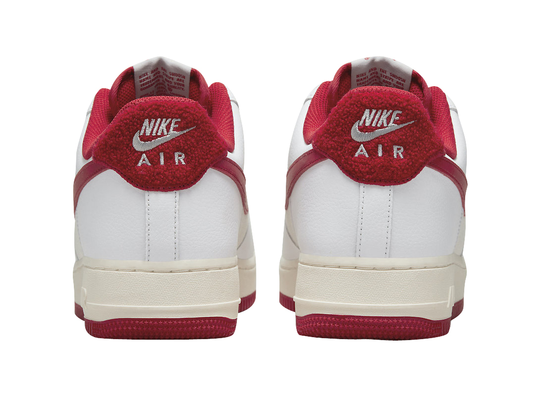 Nike Air Force 1 07 LV8 Gym Red