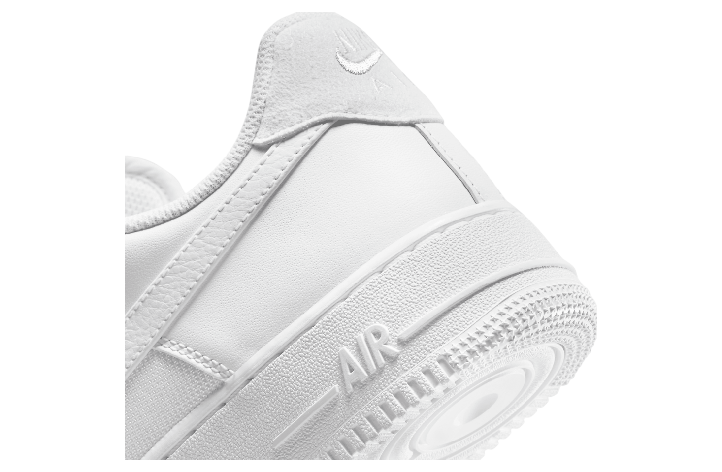 Nike Air Force 1 07 LV8 White / Metallic Silver