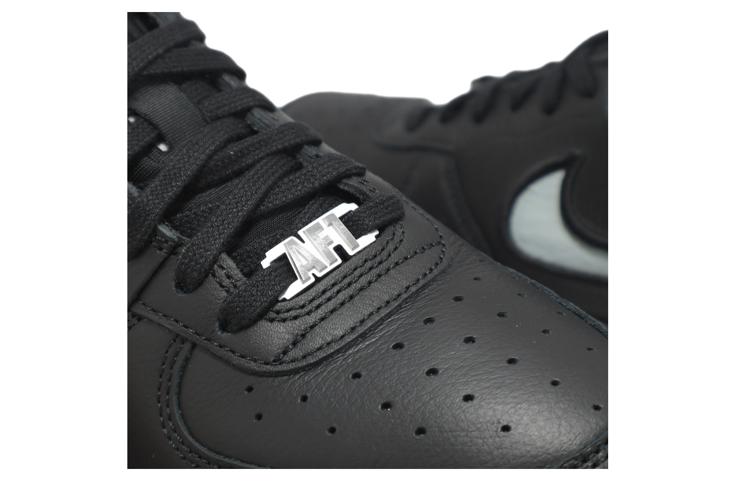 ★NIKE★ WMNS AIR FORCE 1 DANCE BLACK/LLIC SILVER Nike Air Force 1 Dance WMNS Black / Metallic Silver - Apr