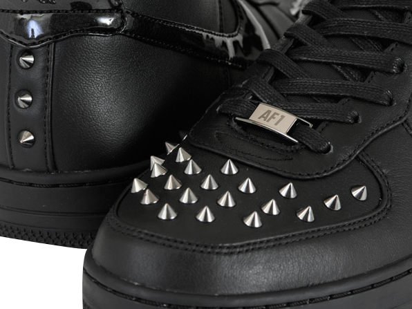 air forces with spikes