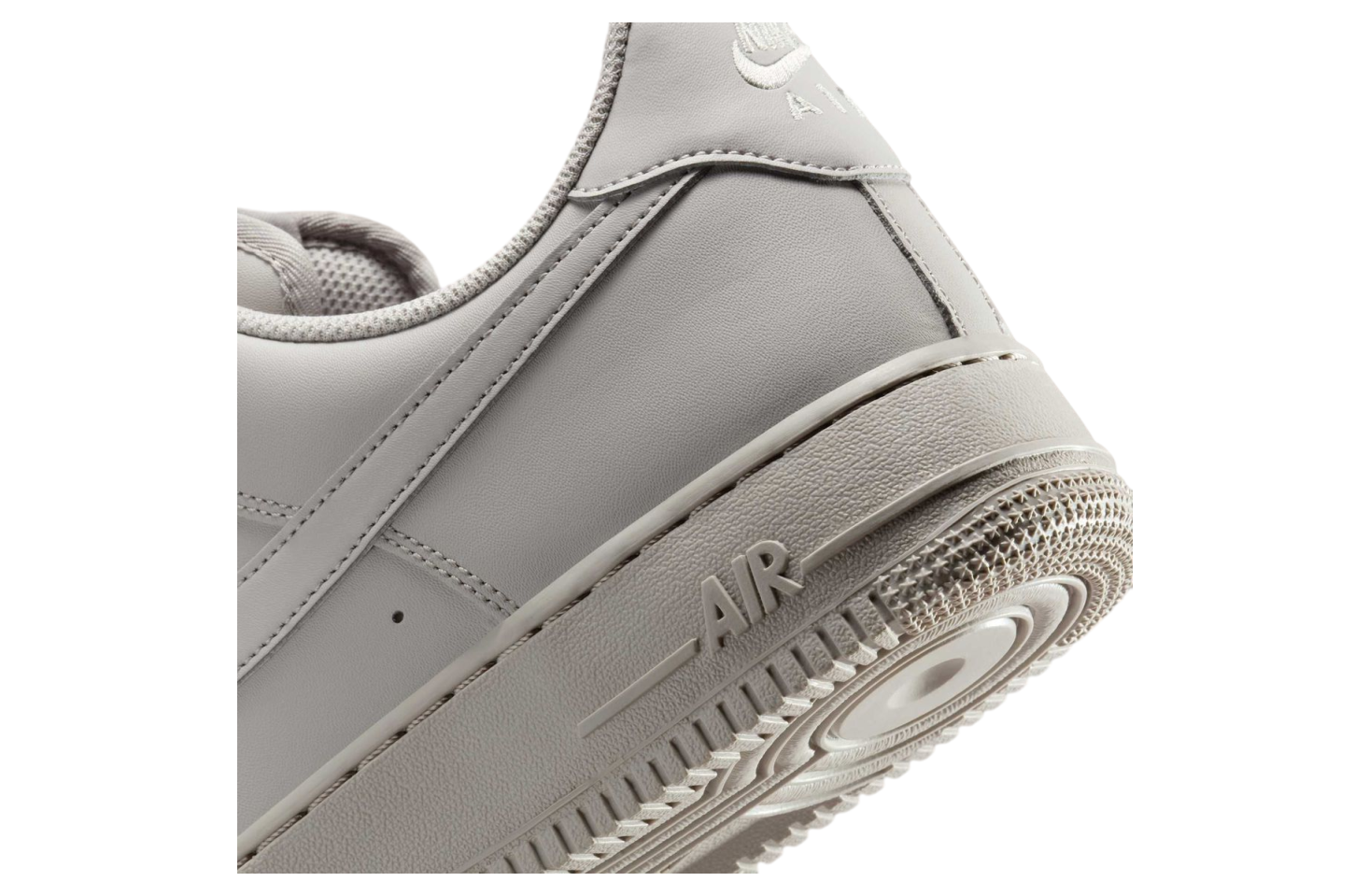 Nike Air Force 1 Low College Grey
