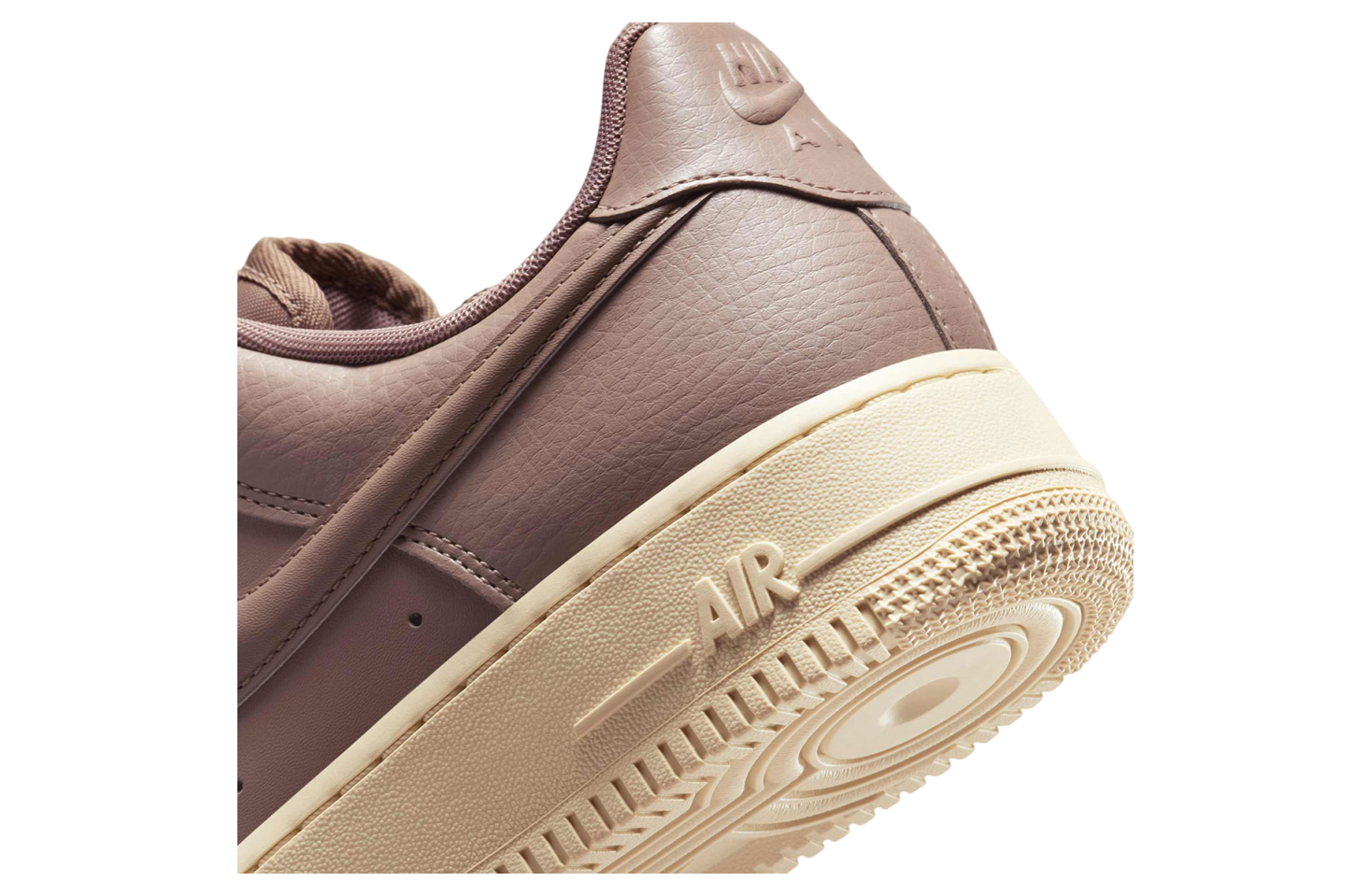 Nike Air Force 1 Low Mink Brown / Tan