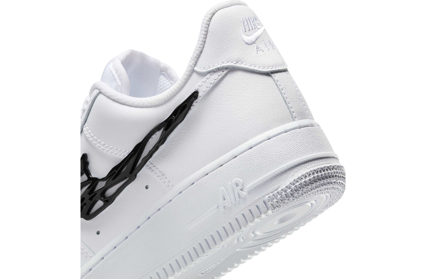 Nike Air Force 1 Low Shredded Metal Swoosh White / Black