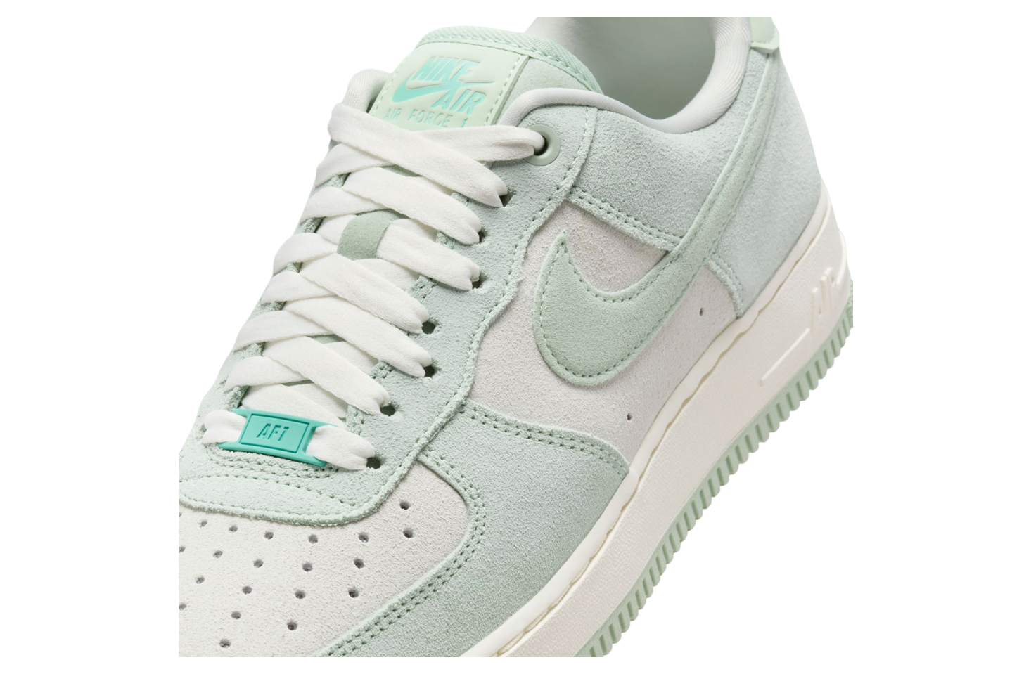 Nike Air Force 1 Low Spruce Aura