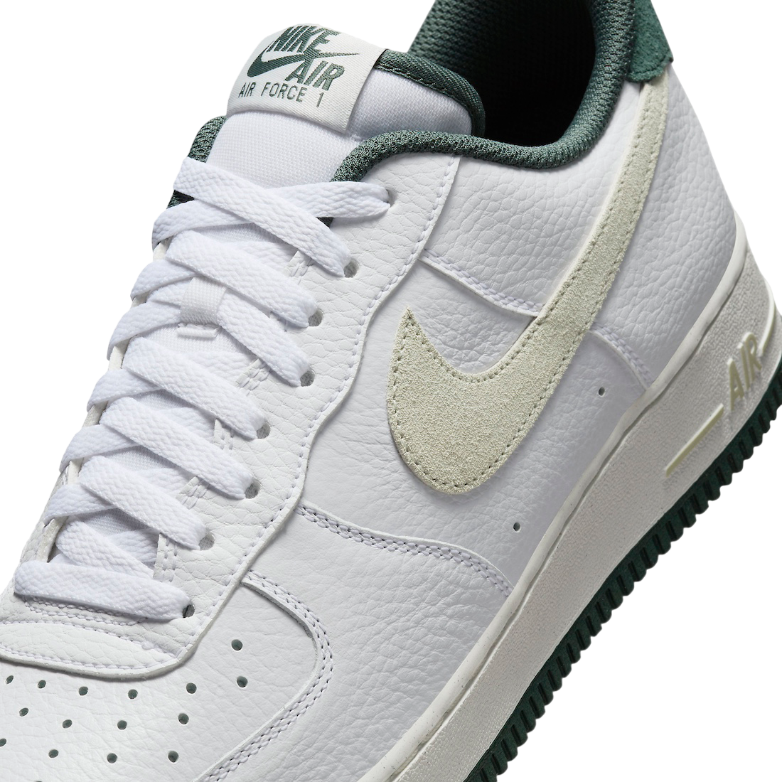 Nike Air Force 1 Low Vintage Green Sea Salt