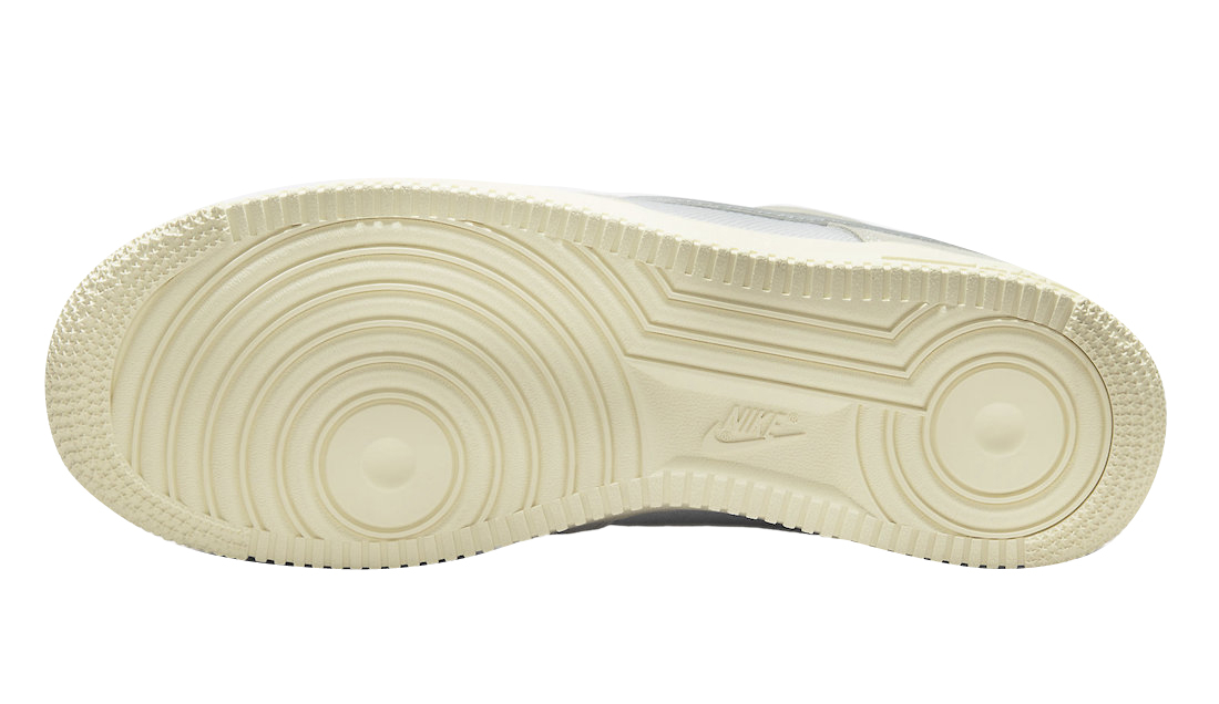 Nike Air Force 1 Low '07 LV8 Certified Fresh Rattan Sneaker