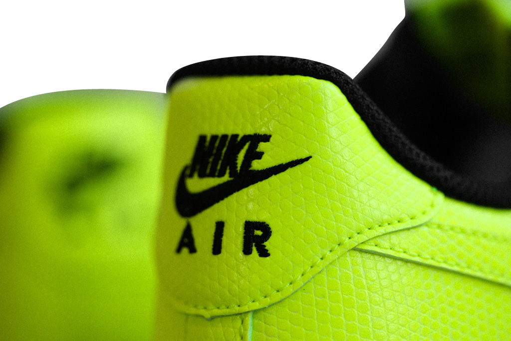 Nike Air Force 1 Low "Volt" - Dec 2014 - 488298703