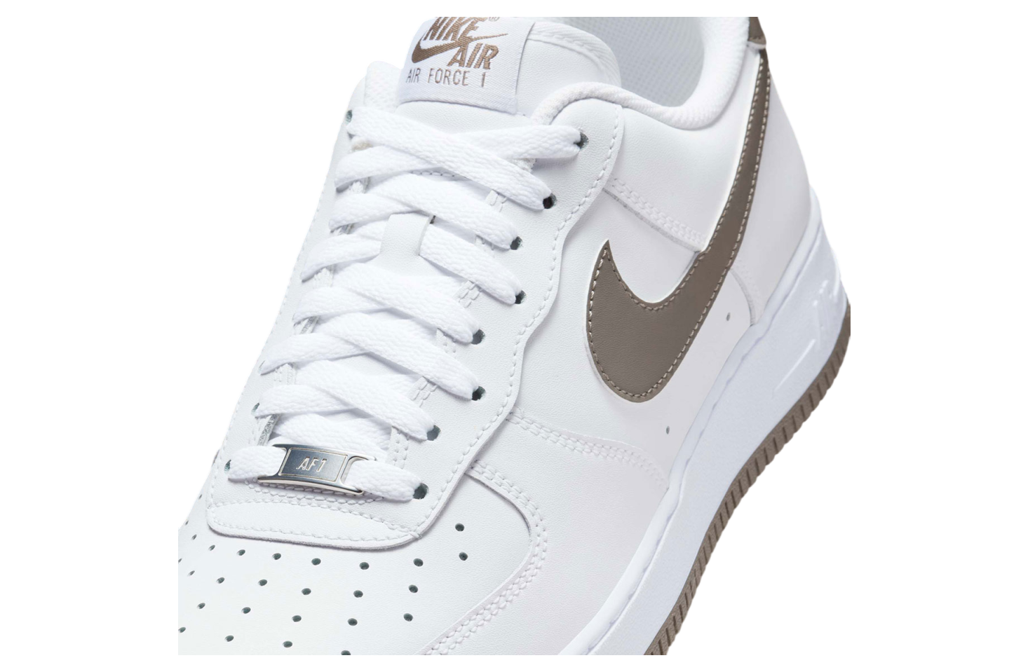 Nike Air Force 1 Low White / Brown