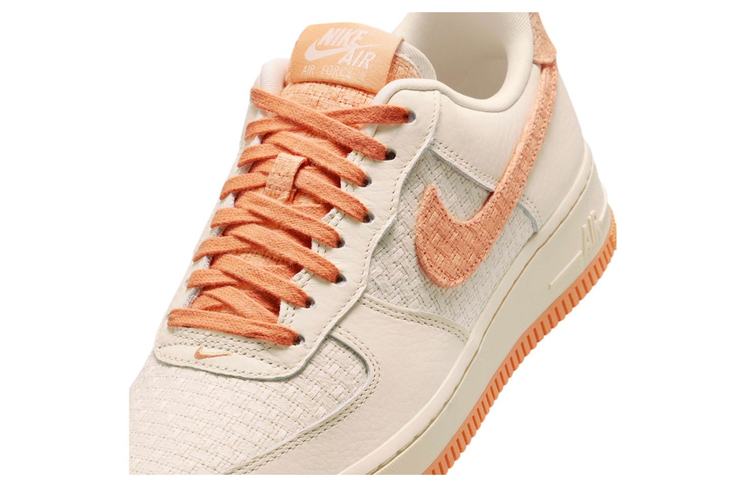 Nike Air Force 1 Low Wmns Coconut Milk / Copper Moon