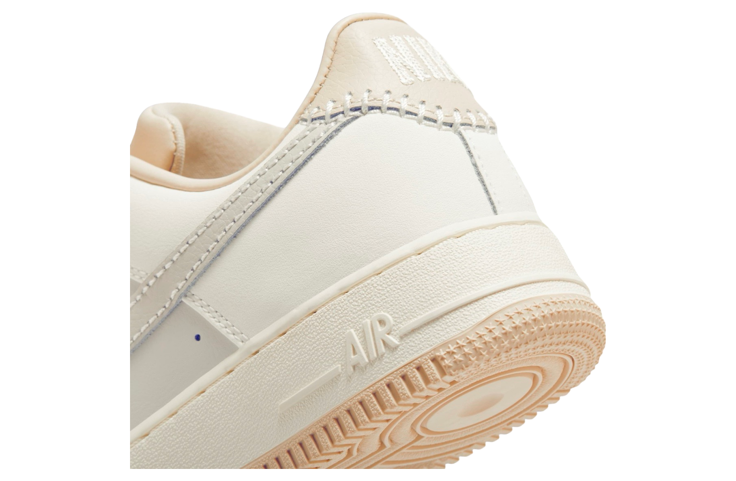 Nike Air Force 1 Low WMNS Light Bone / Pink Oxford