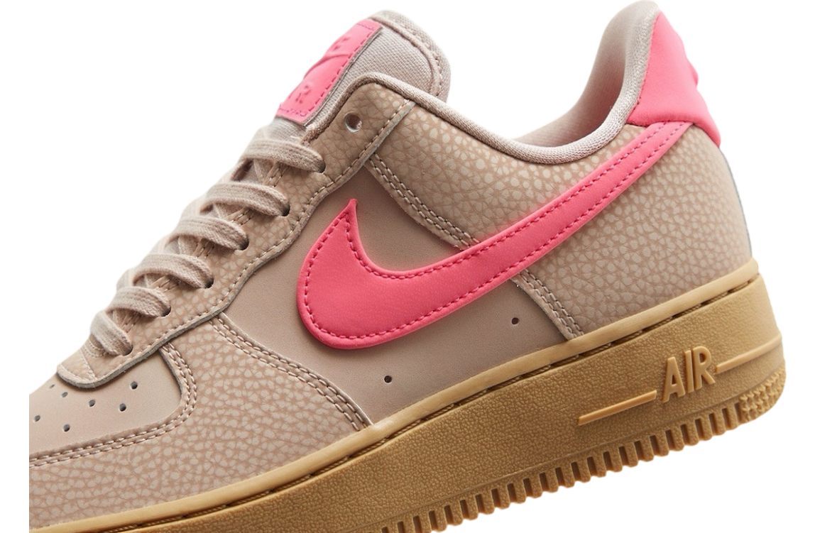 Nike Air Force 1 Low WMNS Particle Beige / Hyper Pink