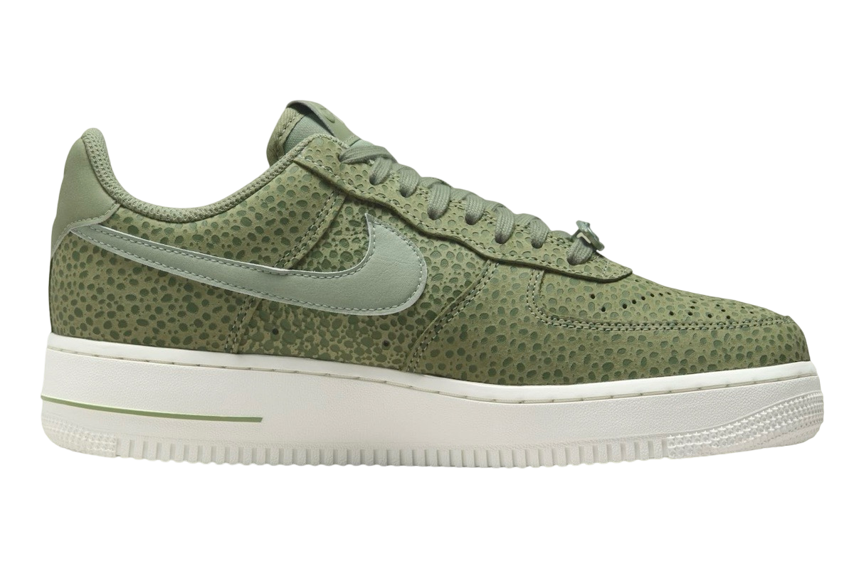 Nike Air Force 1 Low WMNS Safari Oil Green