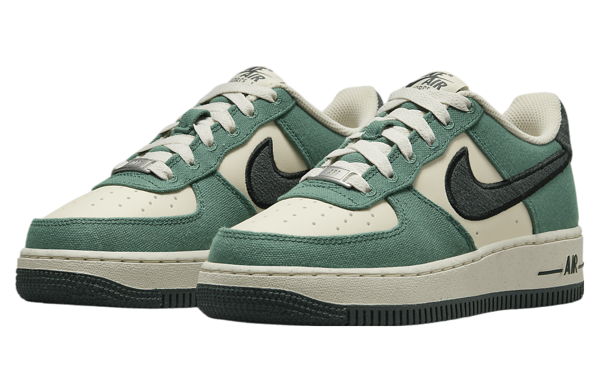 Nike Air Force 1 LV8 GS Coconut Milk / Vintage Green