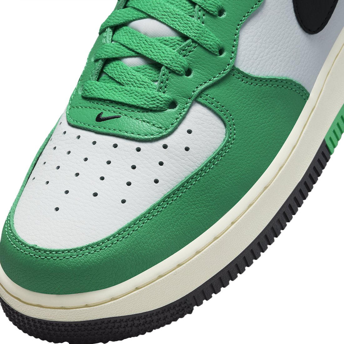 Nike Air Force 1 Mid Split Stadium Green