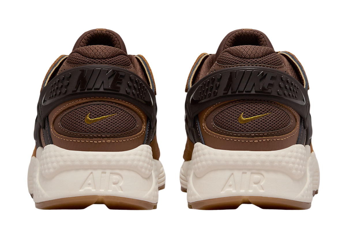 Nike Air Huarache Runner Cacao Wow - Jun 2024 - DZ3306-201