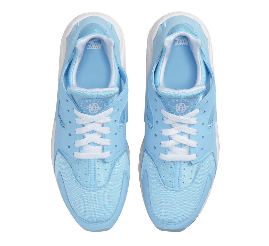 Nike air on sale huarache baby blue