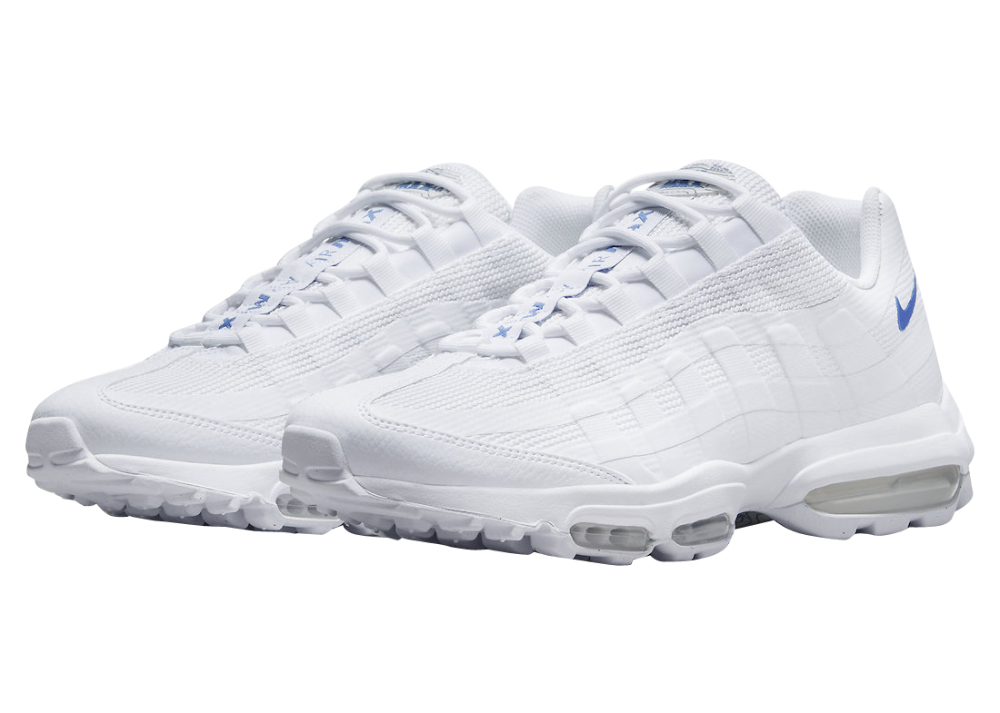 Nike Air Max 95 Sneakers in White