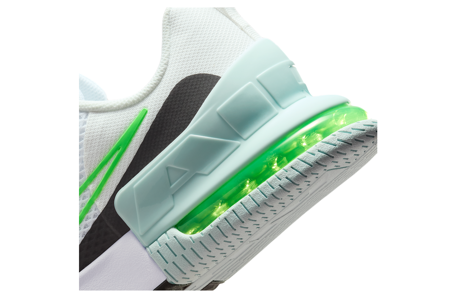 Nike Air Max Alpha Trainer 6 White / Glacier Blue