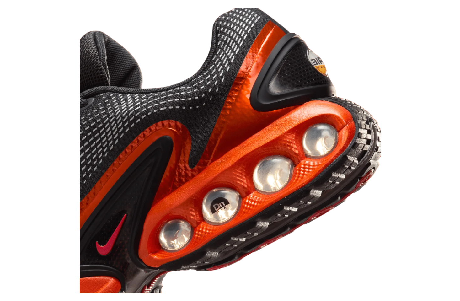 Nike Air Max Dn Black / Metallic Orange