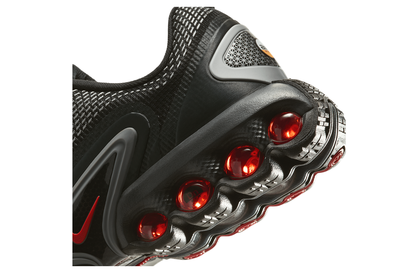 Nike Air Max Dn Gs Black / Metallic Silver / University Red
