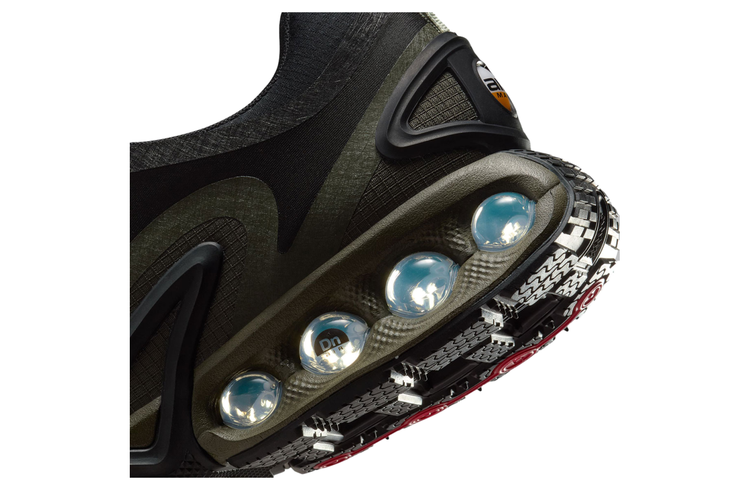 Nike Air Max Dn Roam Black / Cargo Khaki / Metallic Silver