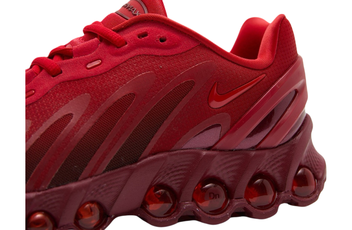 Nike Air Max DN8 WMNS University Red / Black