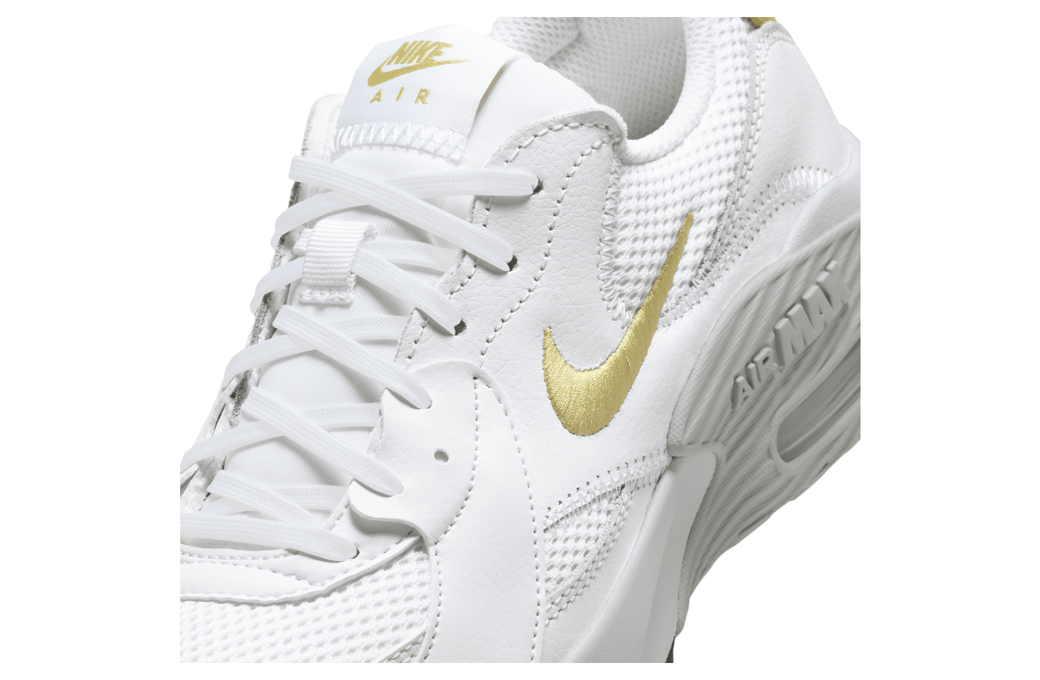 Nike Air Max Excee WMNS White / Saturn Gold