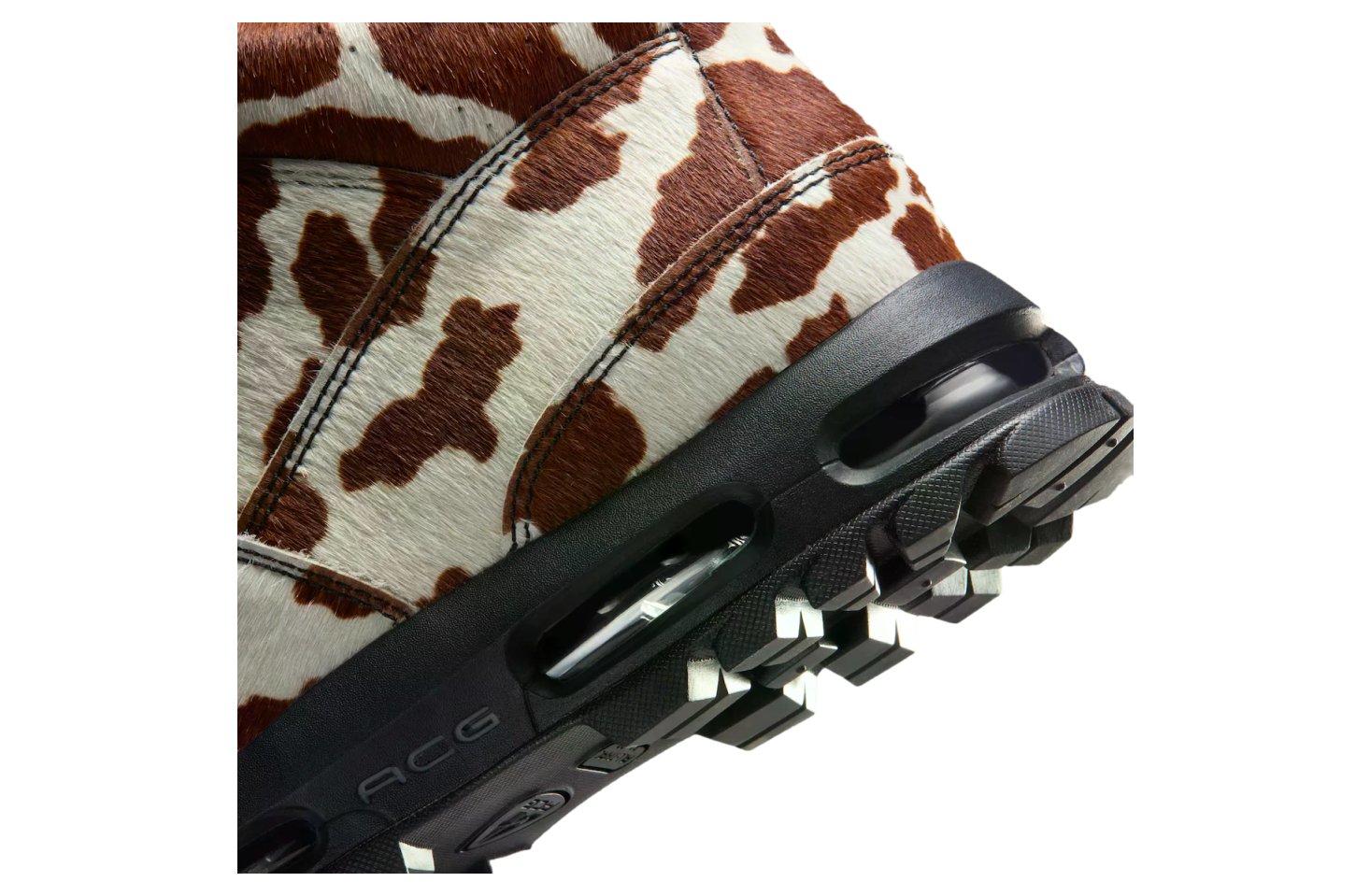 Nike Air Max Goadome Cow Print