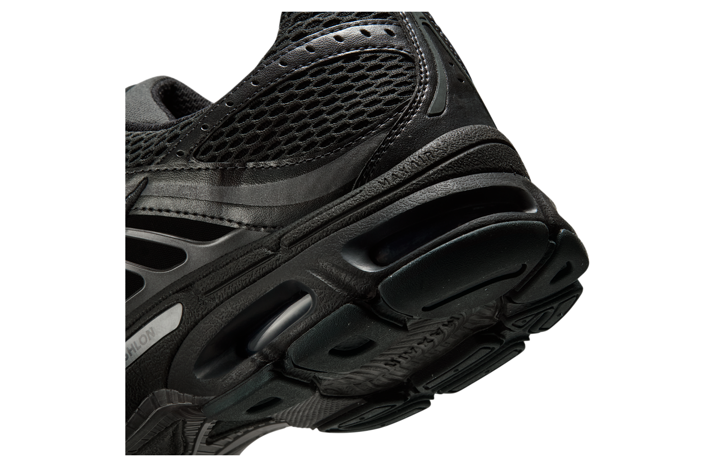 Nike Air Max Moto 2K Black / Metallic Dark Grey