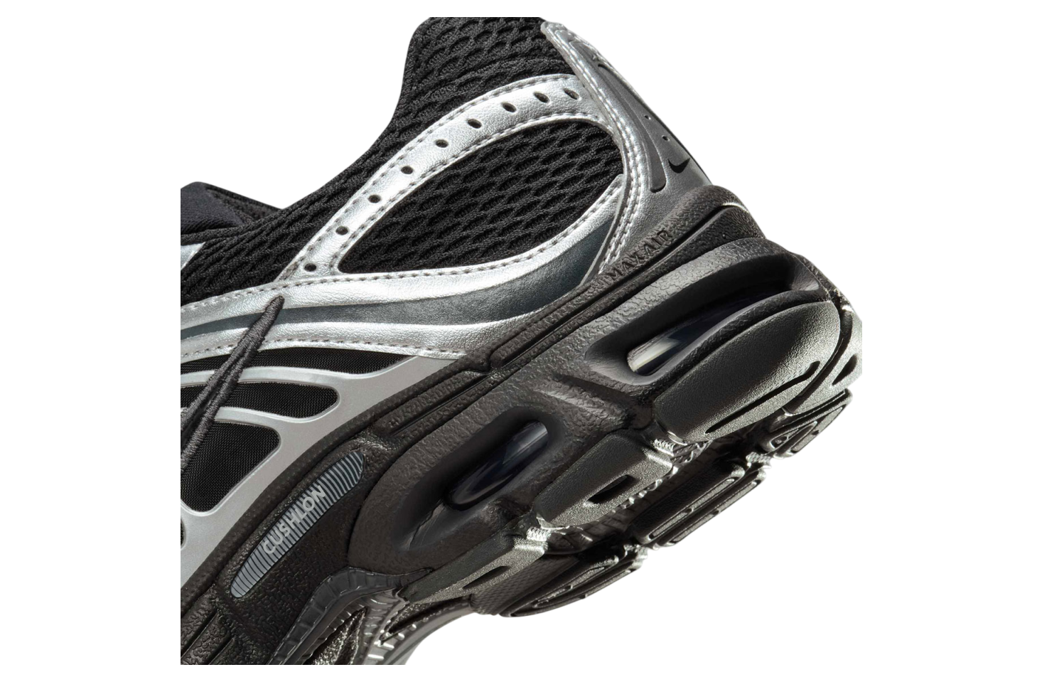 Nike Air Max Moto 2k Wmns Black / Metallic Silver/