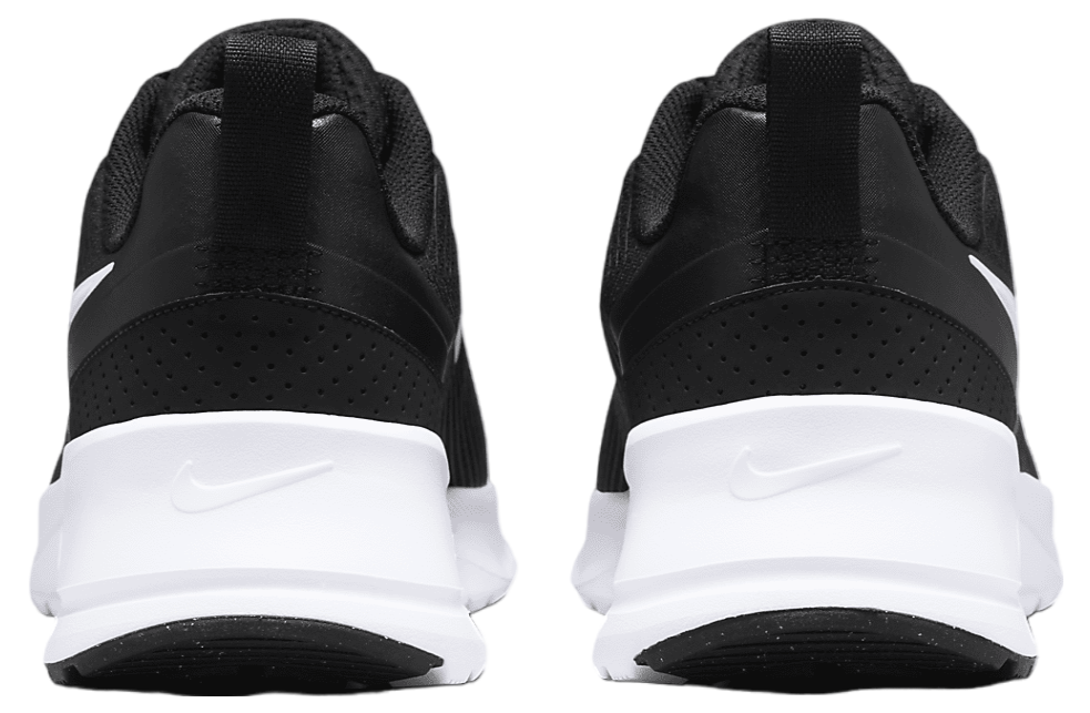 Nike Air Max Nuaxis Black / White