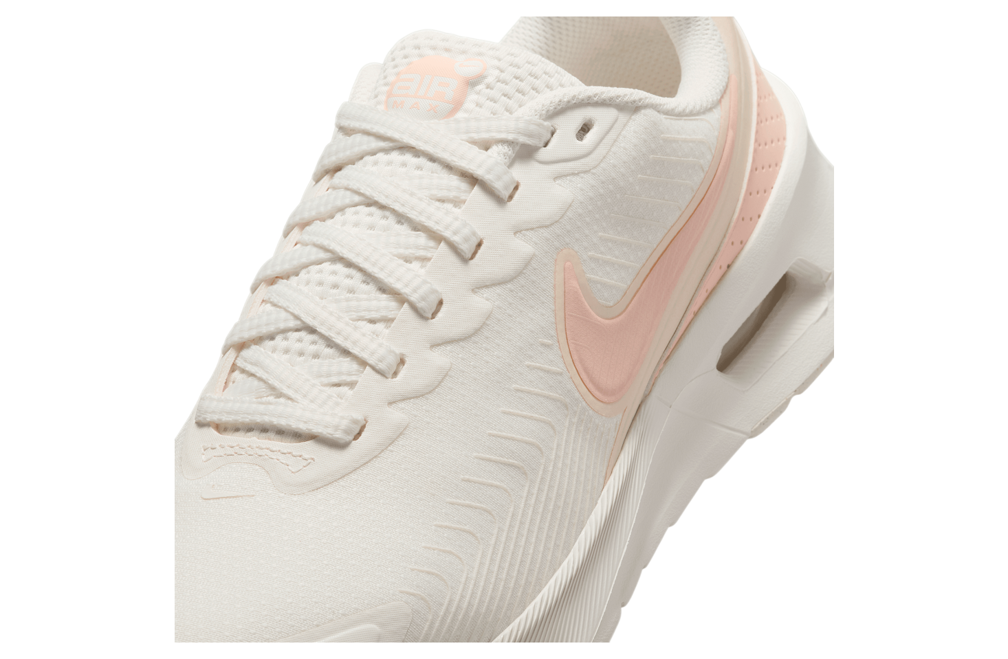 Nike Air Max Nuaxis WMNS Sail / Guava Ice