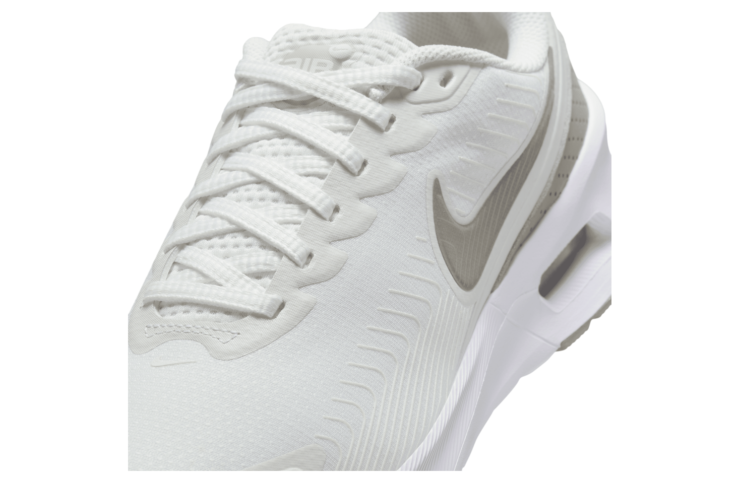 Nike Air Max Nuaxis WMNS Summit White / Stone