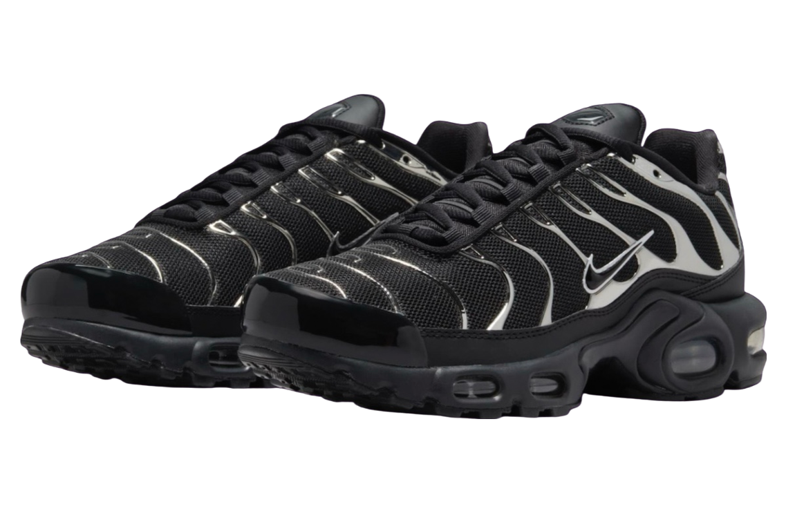 Nike Air Max Plus Black / Metallic Silver