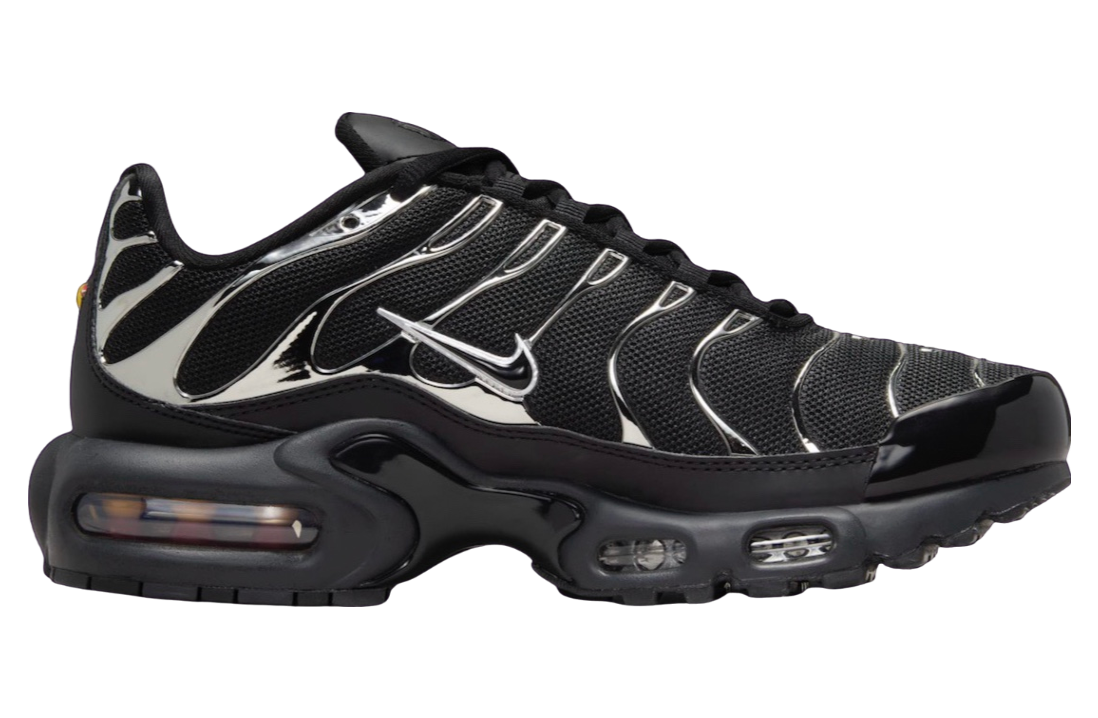 Nike Air Max Plus Black / Metallic Silver