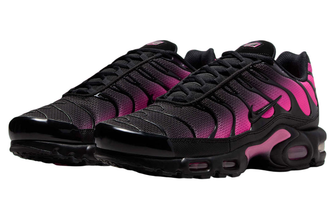 Nike Air Max Plus Black / Pink