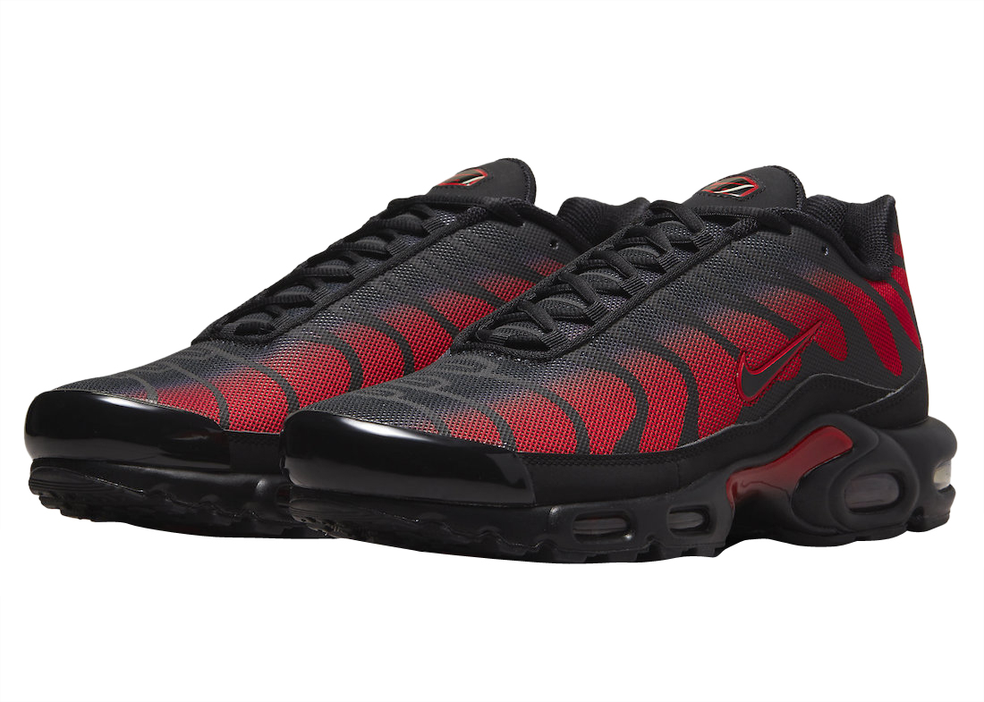 NIKE AIR MAX PLUS TN UNIVERSITY RED PURE PLATINUM - Prior