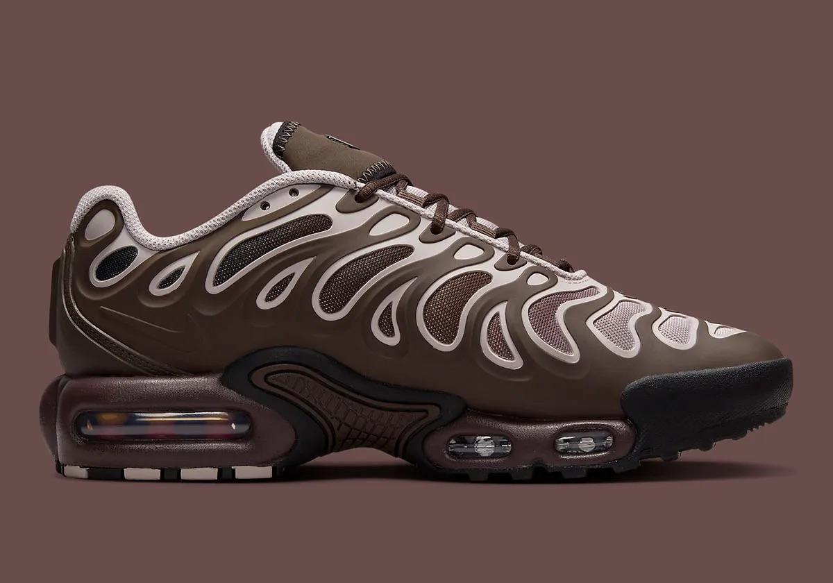 Nike Air Max Plus Drift Baroque Brown FV4081-200 - KicksOnFire.com