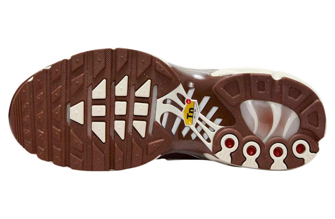 Nike Air Max Plus Light Orewood Brown / Dark Pony
