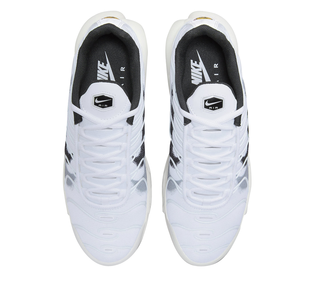 Nike Air Max Plus Spray Paint Swoosh White Black