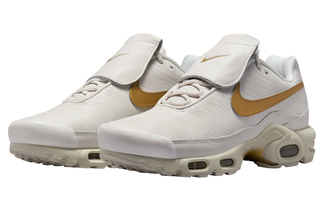 Nike Air Max Plus Tiempo Phantom / Metallic Gold